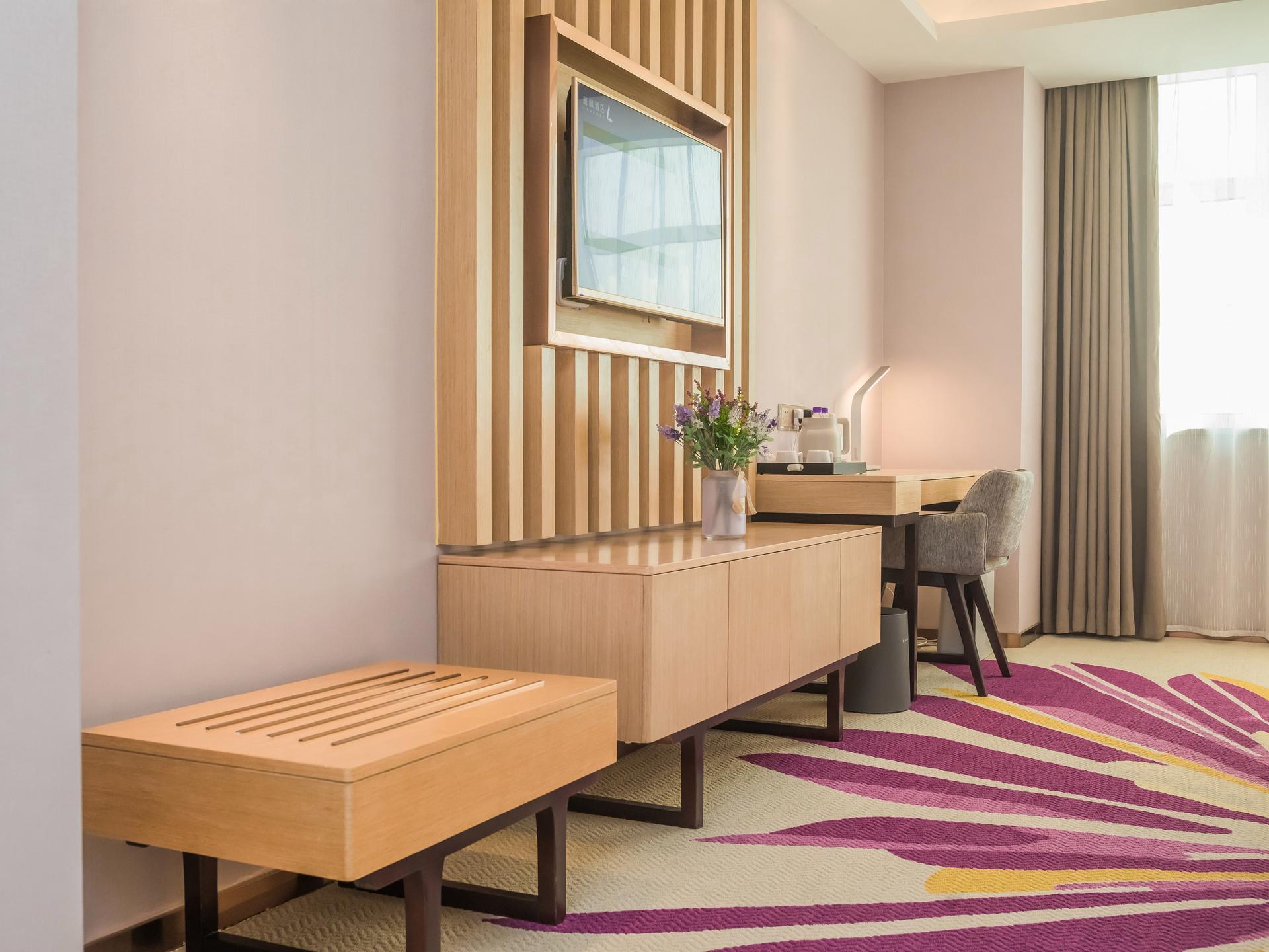 豪华大床房（香薰仪/地暖）