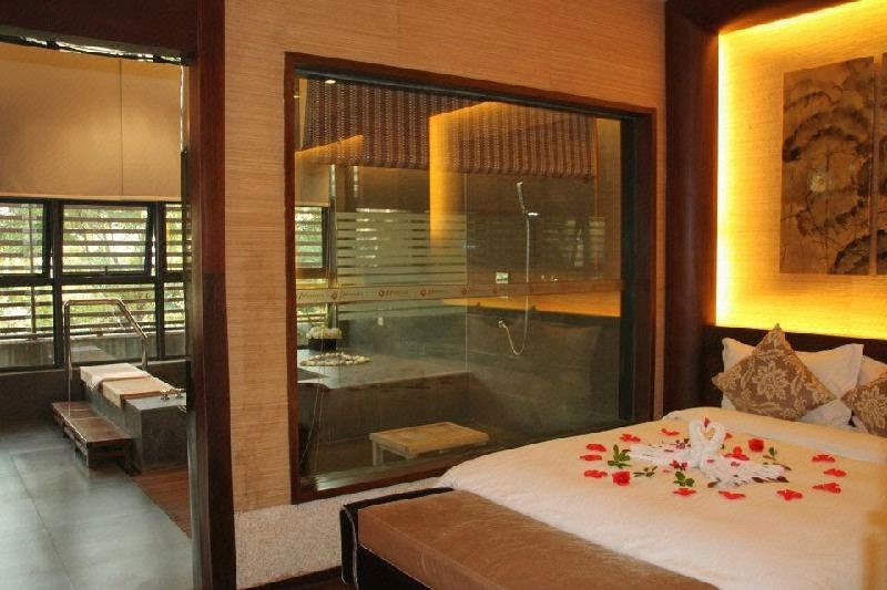 桃花汤房【温泉入户，私泡池】