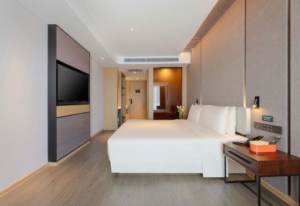 Atour Hotel (Lanzhou Xiguan Zhangye Road Pedestrian Street)Superior Queen Room