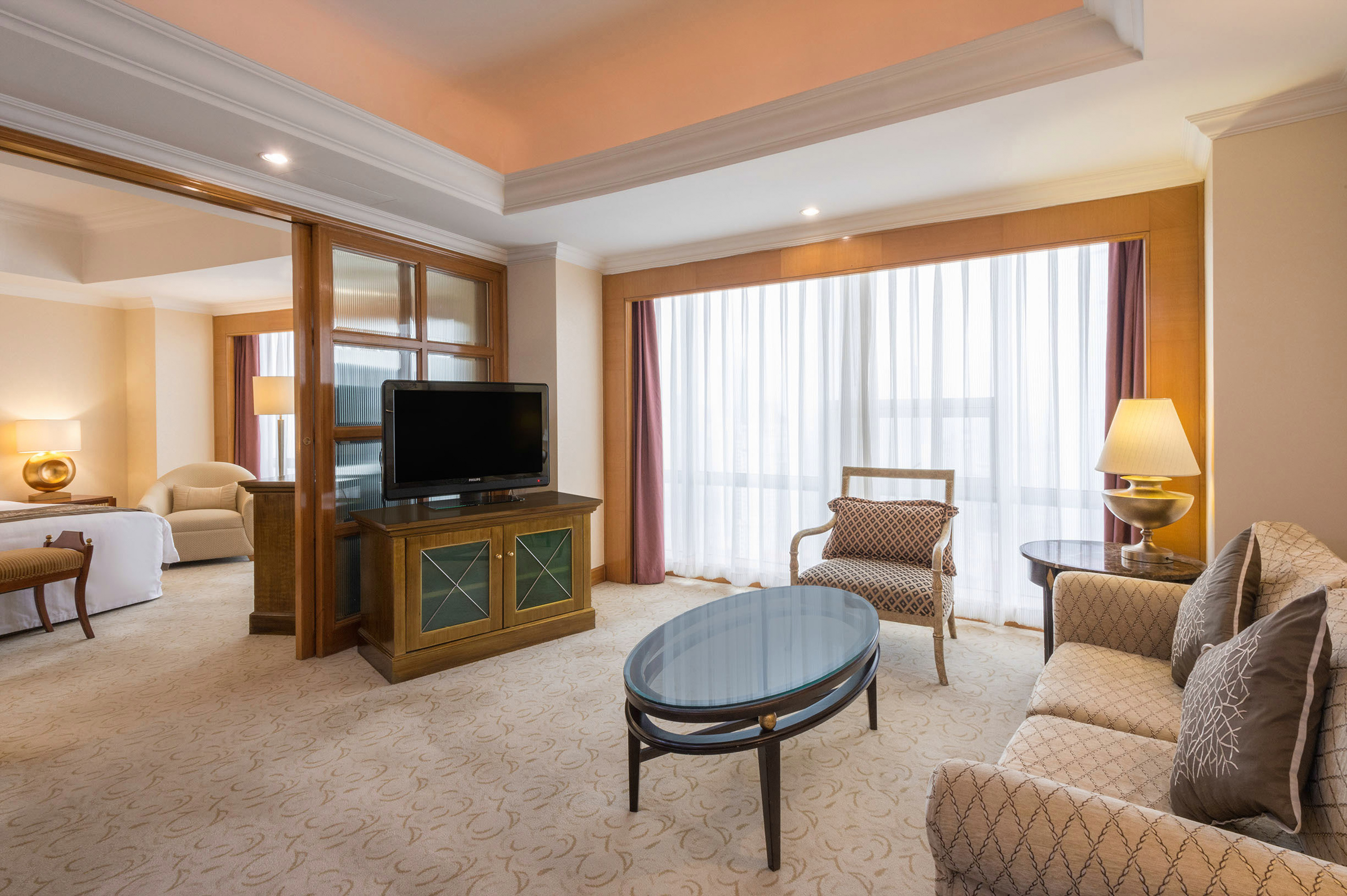 Crowne Plaza QingdaoExecutive Business Suite
