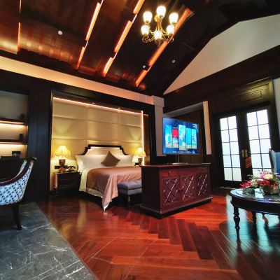 豪華大床房（懷舊民國風 |超大空間|盡享靜謐睡眠時光） 珠海唐家靜雲公舘優惠