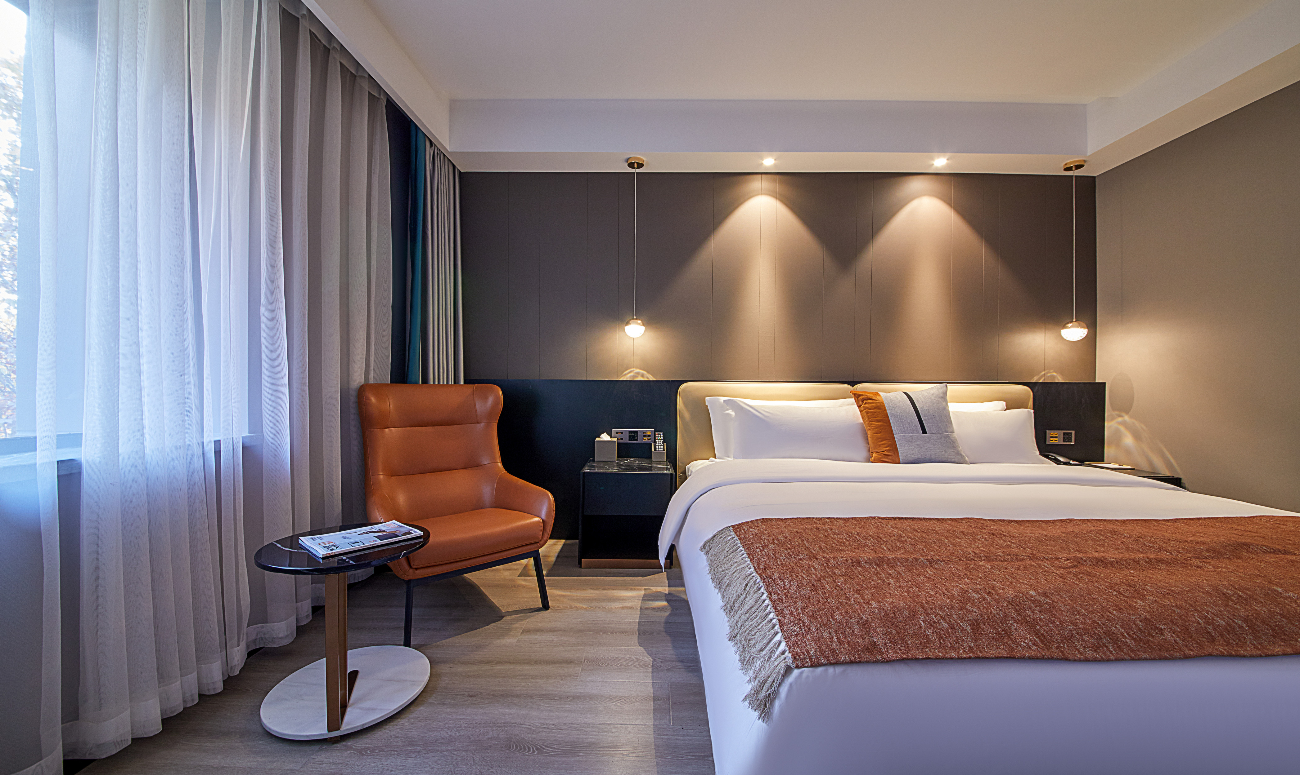 漫雅大床房（衣帽间+零压记忆床垫+智能客控）