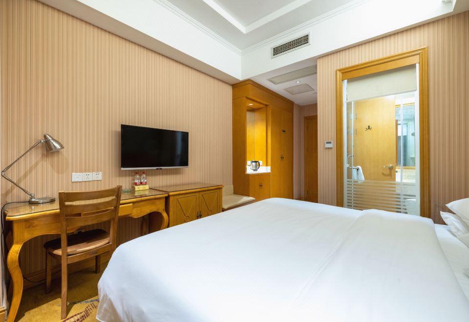 标准大床房[负氧离子氧吧]