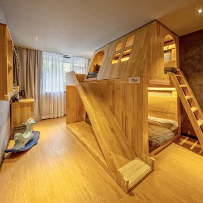 滑梯小木屋三人間（家庭入住） 一間森林飯店（上海人民廣場店）優惠