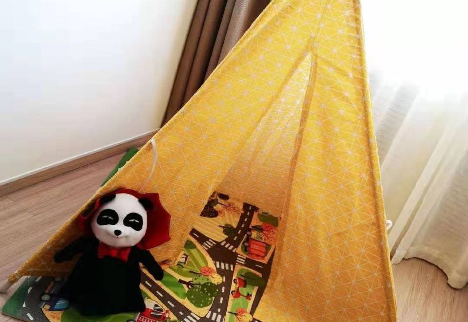 Atour Light (Harbin Central Street)Supreme Double Bed Room With Mobile Screen Casting