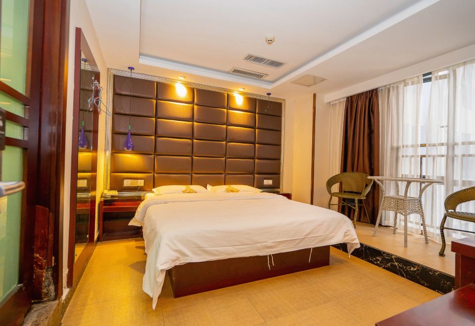 豪華大床房