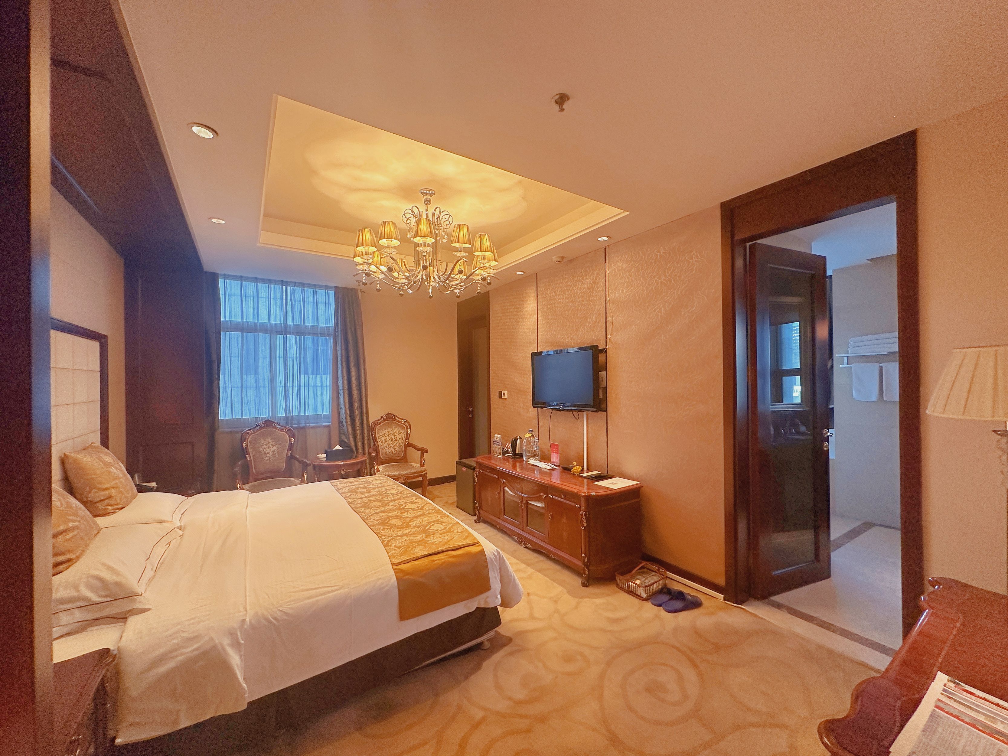 Hongyuan Hotel商務大床房