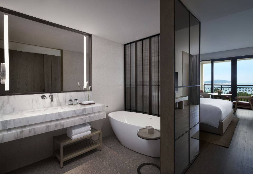 豪华全海景大床房