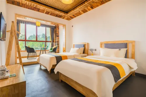 Fengyuan Homestay