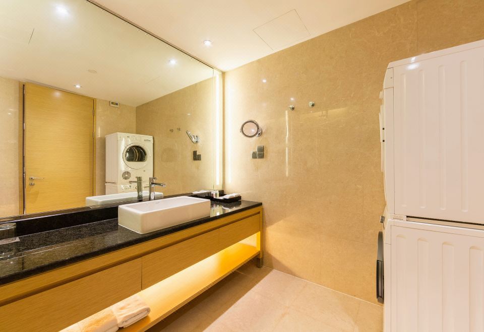 Two Bedroom Executive-2 Double