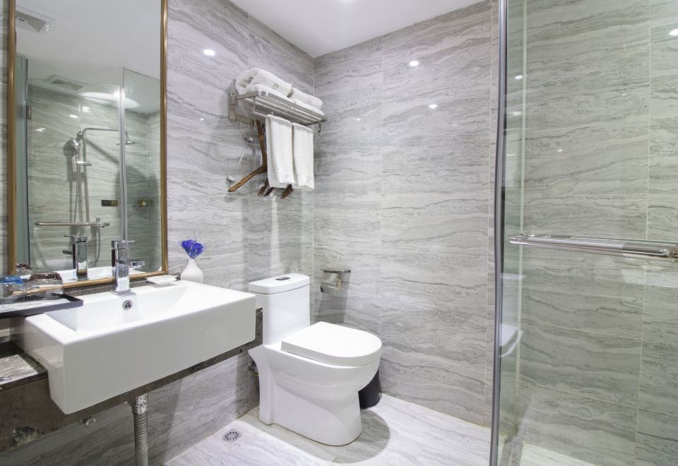 Insail Hotels Dongshankou Subway Station GuangzhouBusiness Preferred Double Bed Room