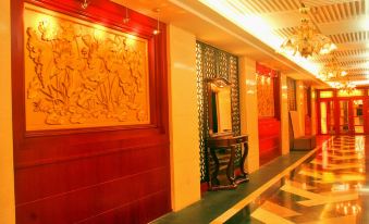 Xinwencai Conference & Exhibition Hotel