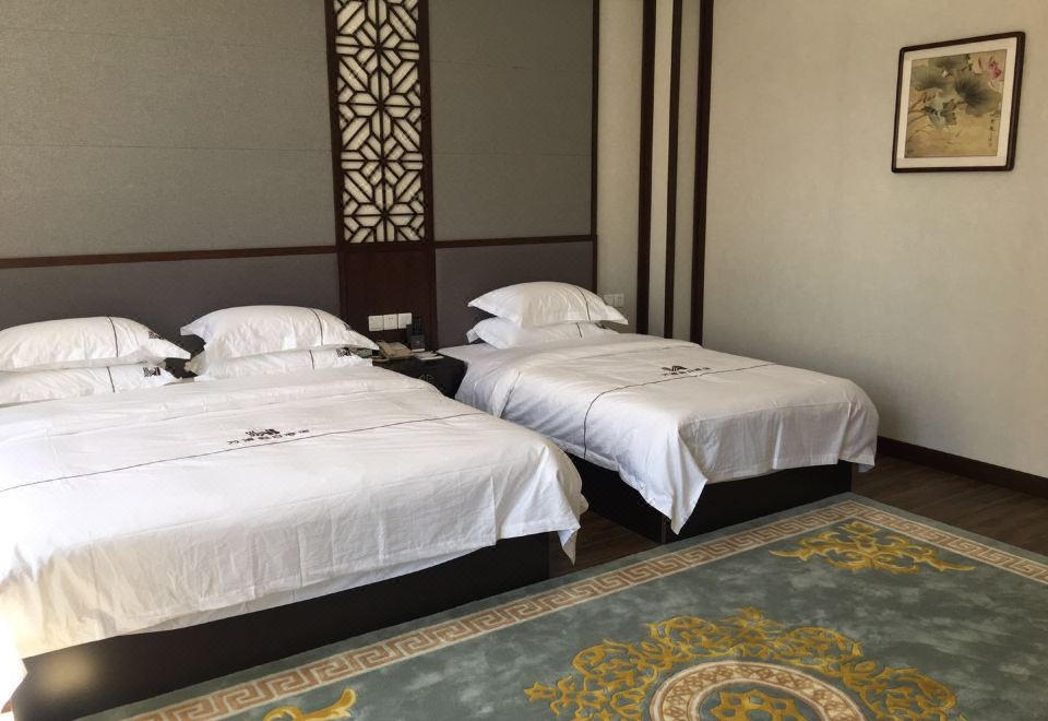 Wanbo Holiday HotelDeluxe Family Room (Smart Home)