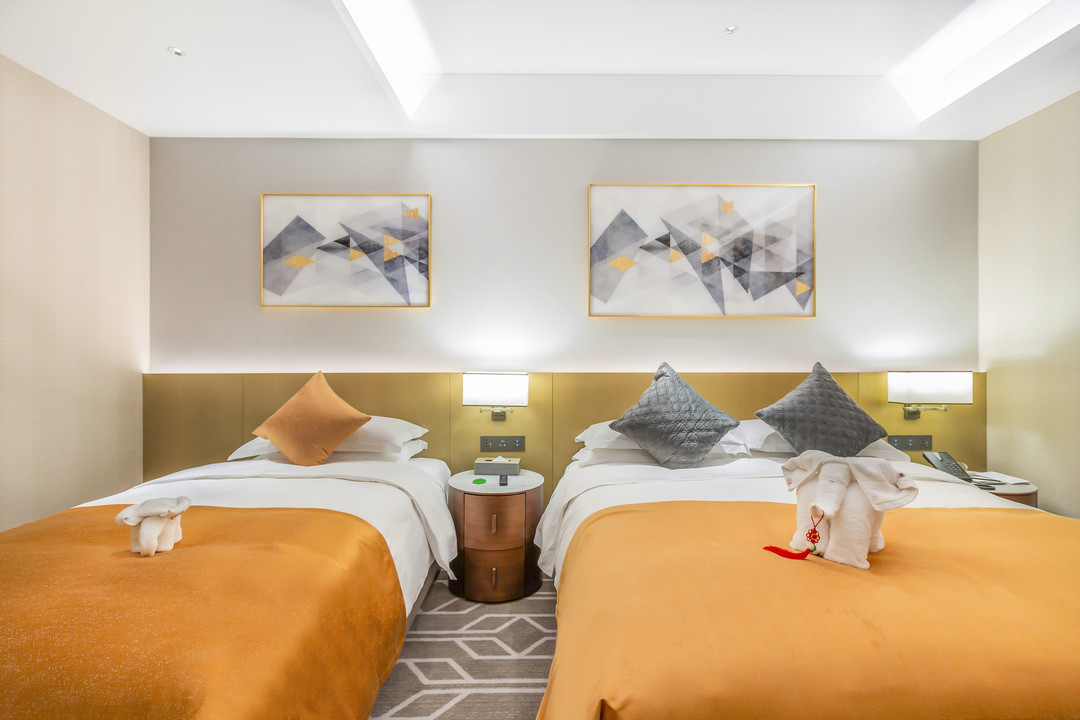 亲子房A（小王子小童洗护+80支贡缎床品+金可儿床垫）