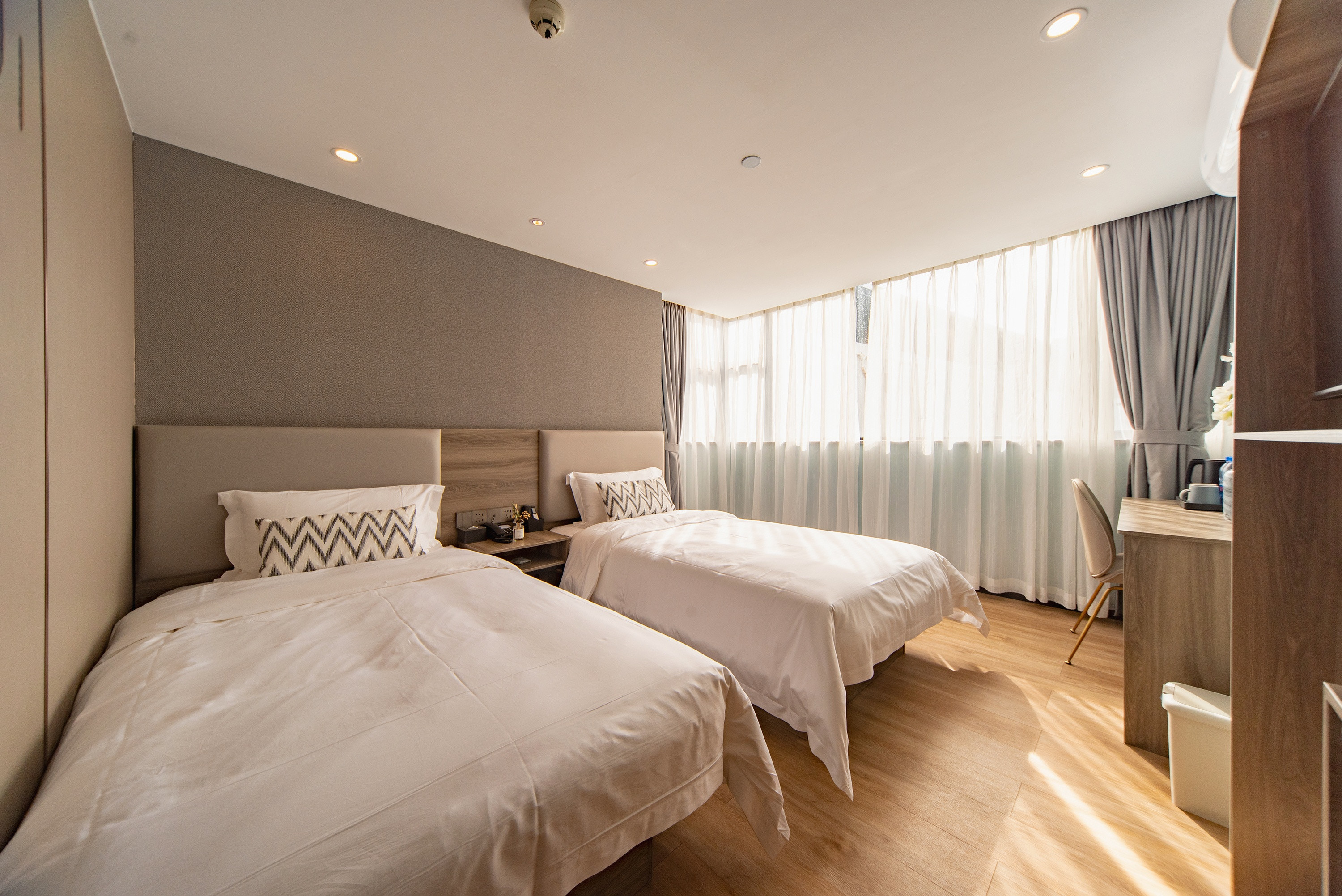 Aoya Buyu Apartment (Guangzhou Zhongda Subway Station Cotton Tree Tree Zhongdamen Branch)奥雅舒适双床房