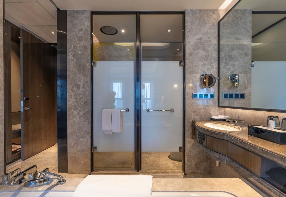 行政豪华双床房（深睡床垫+高层通透采光+加湿器）