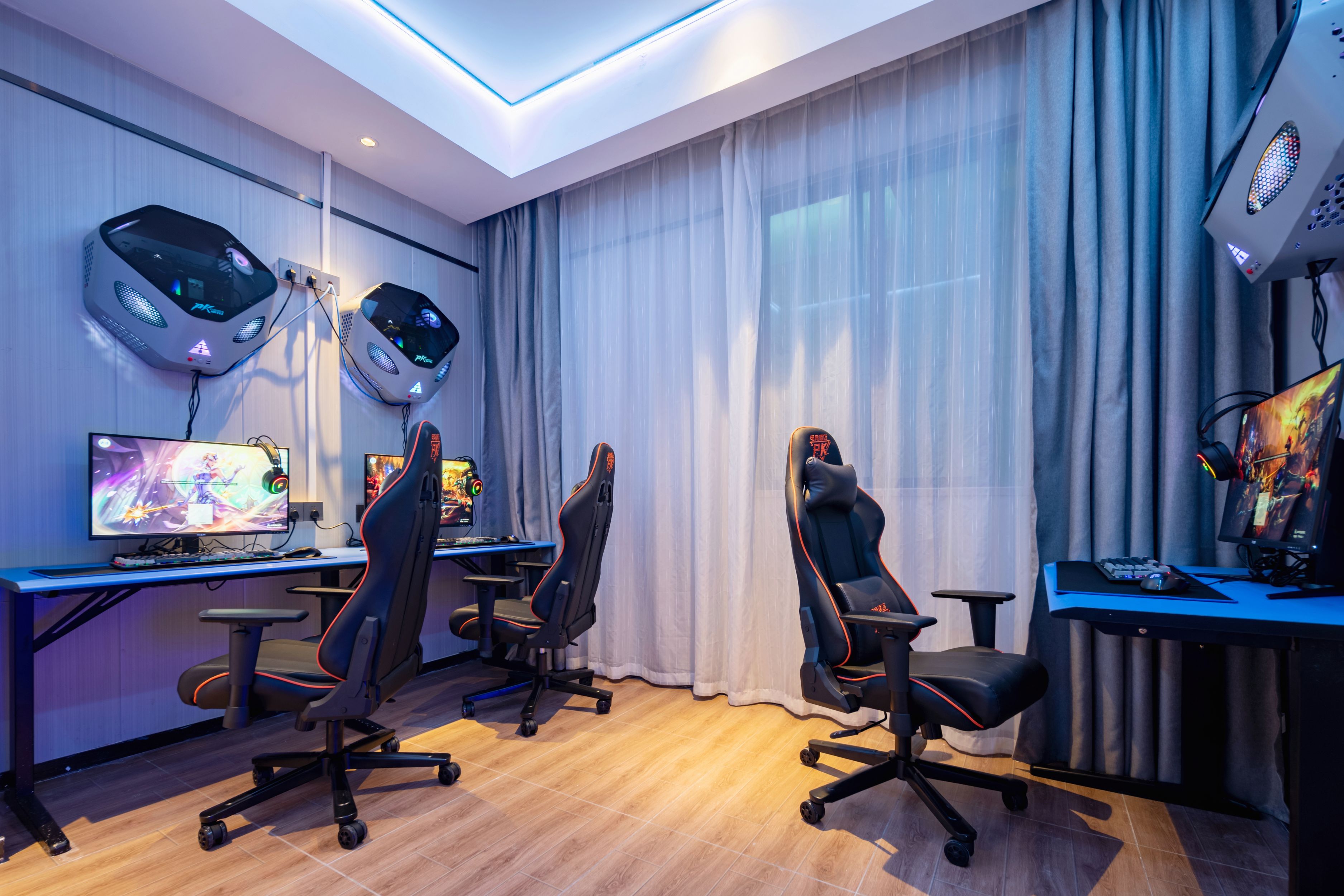 基友電競三人房[RTX3060+32G+i5-12400+2K+網吧特權]