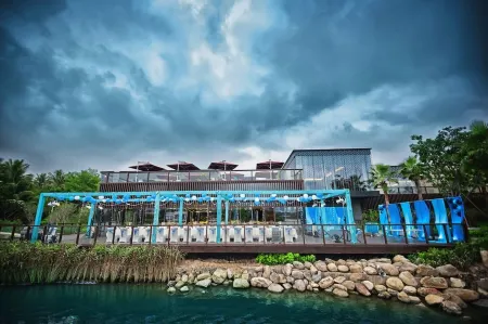Bay Breeze Resort