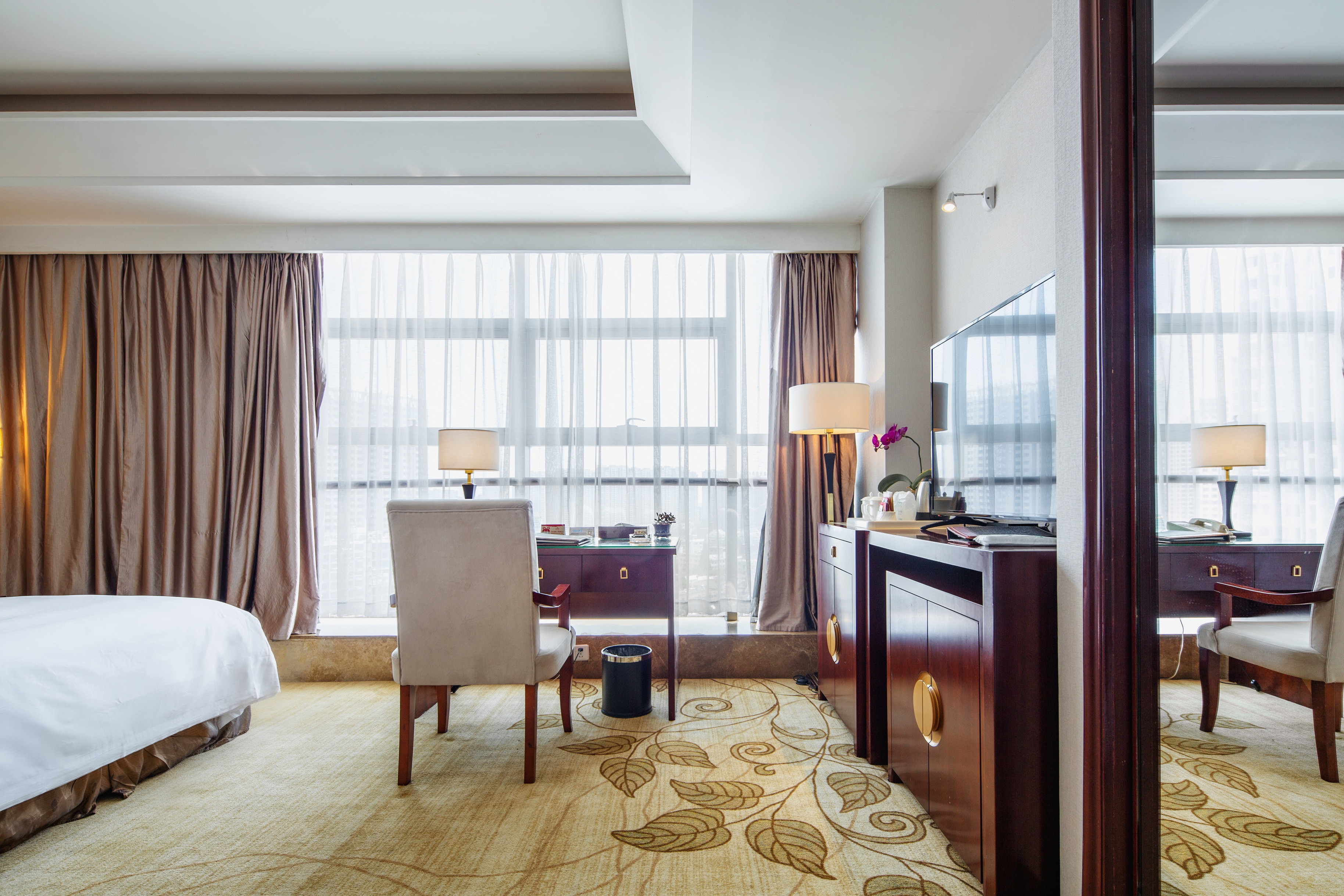 城景高级大床房