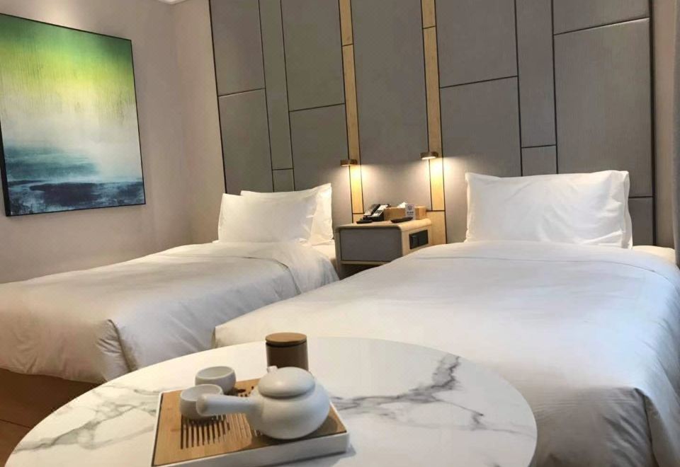 高级双床房+静谧空间+禅意茶席+甄选安稳助眠