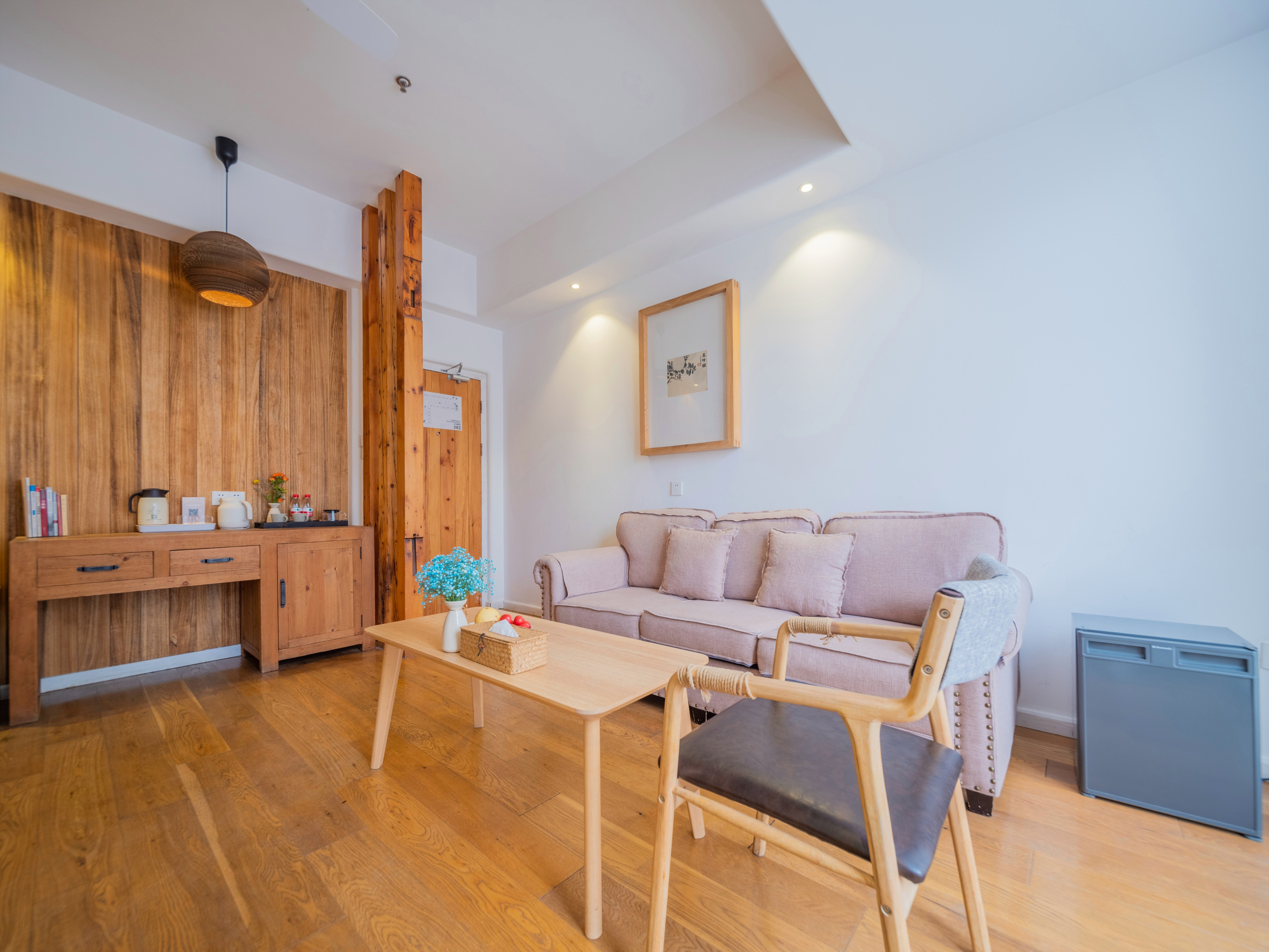 浮生未歇?Sunny阳光大床房【无界视窗+放松沙发】