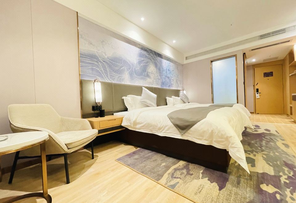 Oriental Twin Room (Smart Guest Control + Comfort Bedding + Executive Office Area)