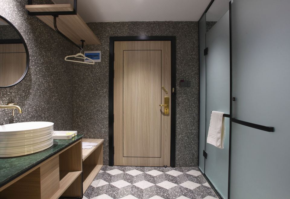 智能巨幕豪华房