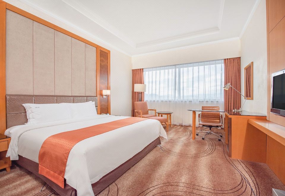 Holiday Inn Beijing ChangAn WestHoliday Superior Room (Double Bed)