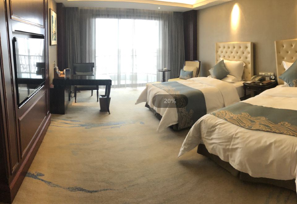 钱塘尊贵江景双床房—带阳台
