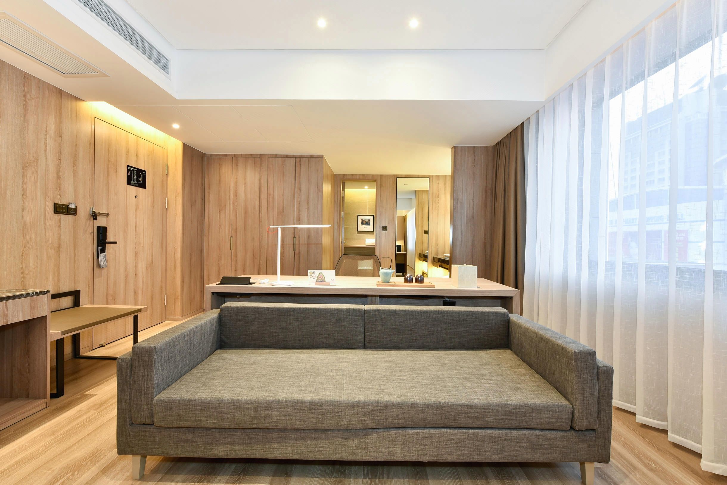 几木清氧大床房（小冰箱+手机投屏+浴袍）