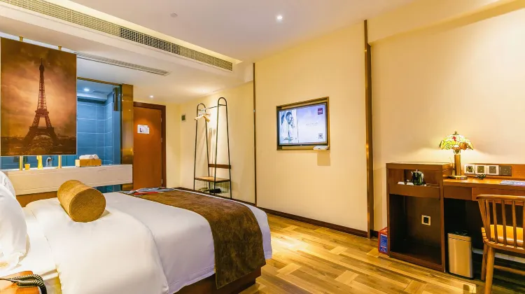 ジェームズ ジョイス コフィテル サザン ガバメント センター 部屋