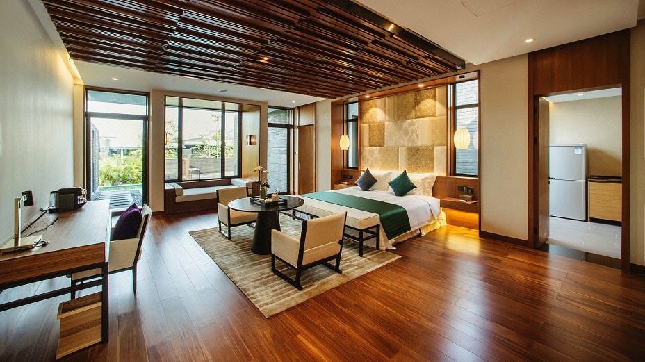 尊享恒温泳池别墅套房