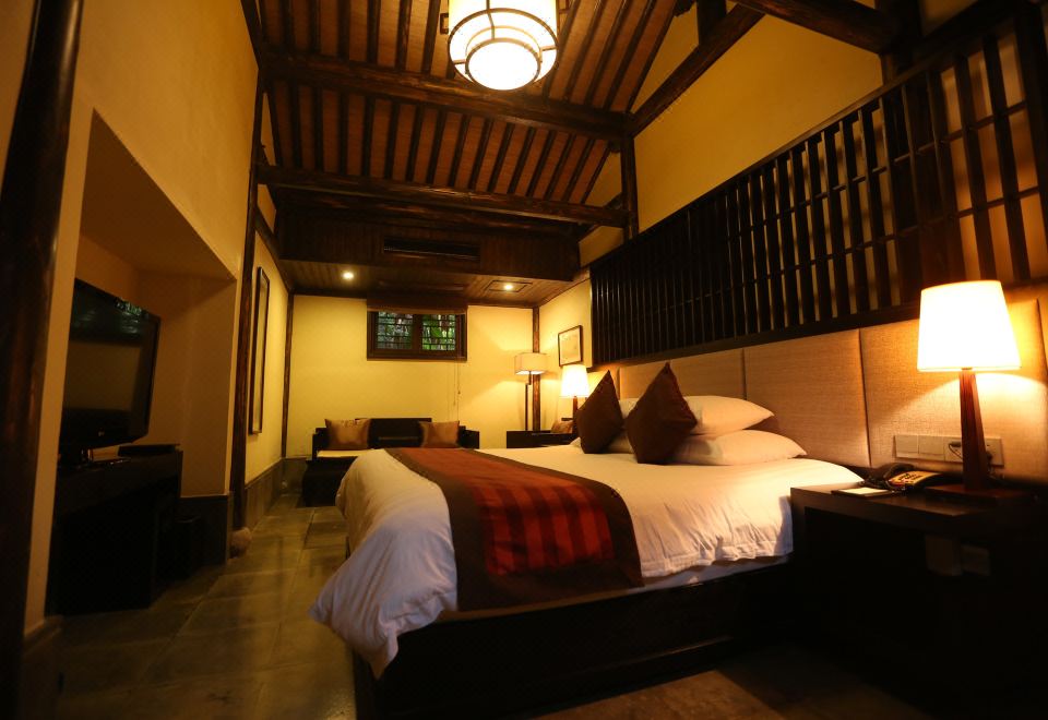 街景复式家庭房