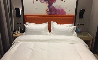 Mi Choice Hotel (Huanggang Normal College)