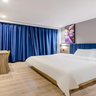 優享大床房 7天優品（廣州中醫葯大學三元里地鐵站店）優惠