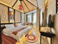 Yixunli Theme Hotel