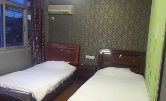 Yuqing Food Guest House