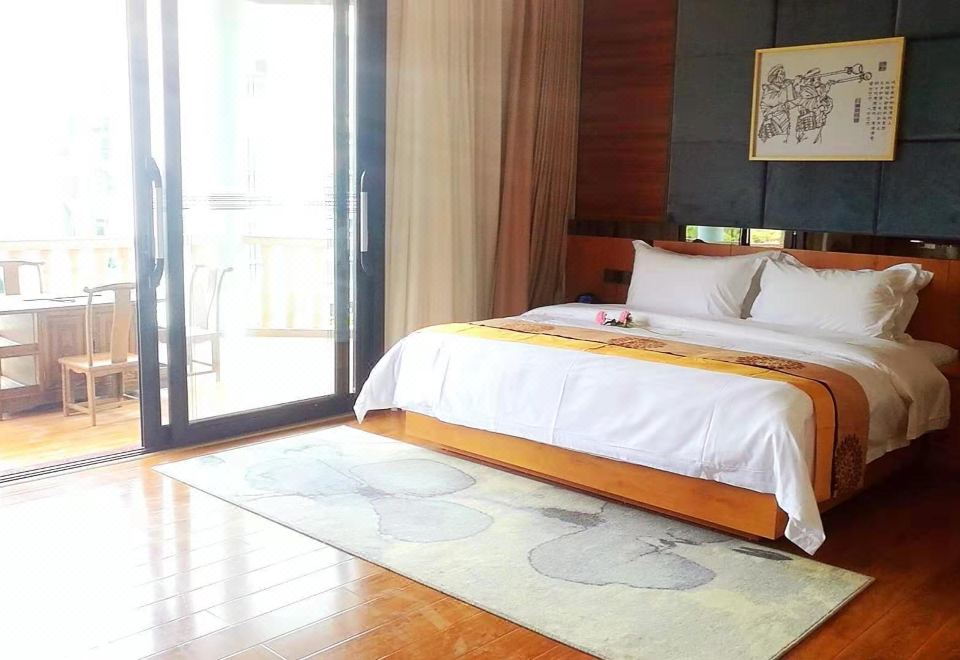 Ya She Hotel NandanPanoramic Queen Room