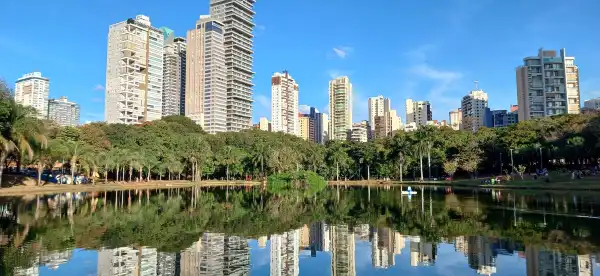 Hotels near Botanical Garden