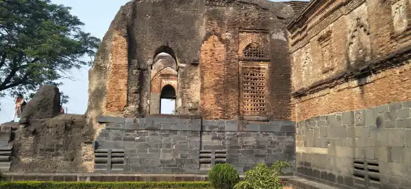 Hotel Ramah Hewan Peliharaan di Benggala Barat, India
