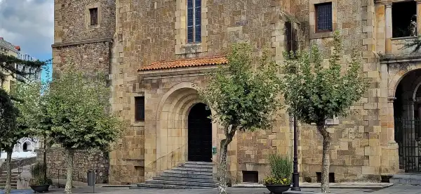 Hotels in Aviles