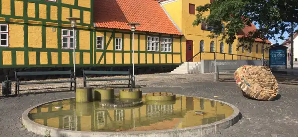 Hotels in Grena