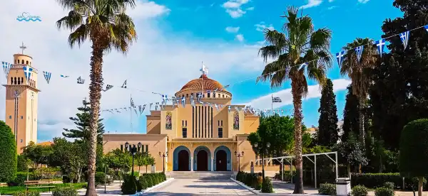 فنادق في كورينث