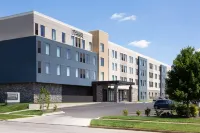 Staybridge Suites AL KHOBAR CITY by IHG Hotel di 