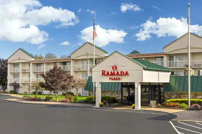 Ramada Plaza by Wyndham Portland Hôtels à : 
