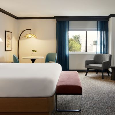 Luxury One Bedroom Suite with Club Lounge Access Renaissance Boca Raton Hotel Promo Code