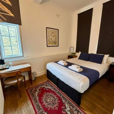 Double Room with Private Bathroom Green Rooms Promo Code