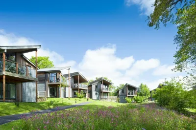 The Cornwall Hotel Spa & Lodges Отели в г. 