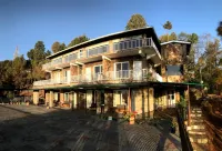 Kasar Rainbow Yoga Retreat