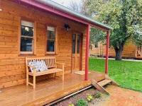 Tread Lightly Willunga Cabins Hotels in Willunga